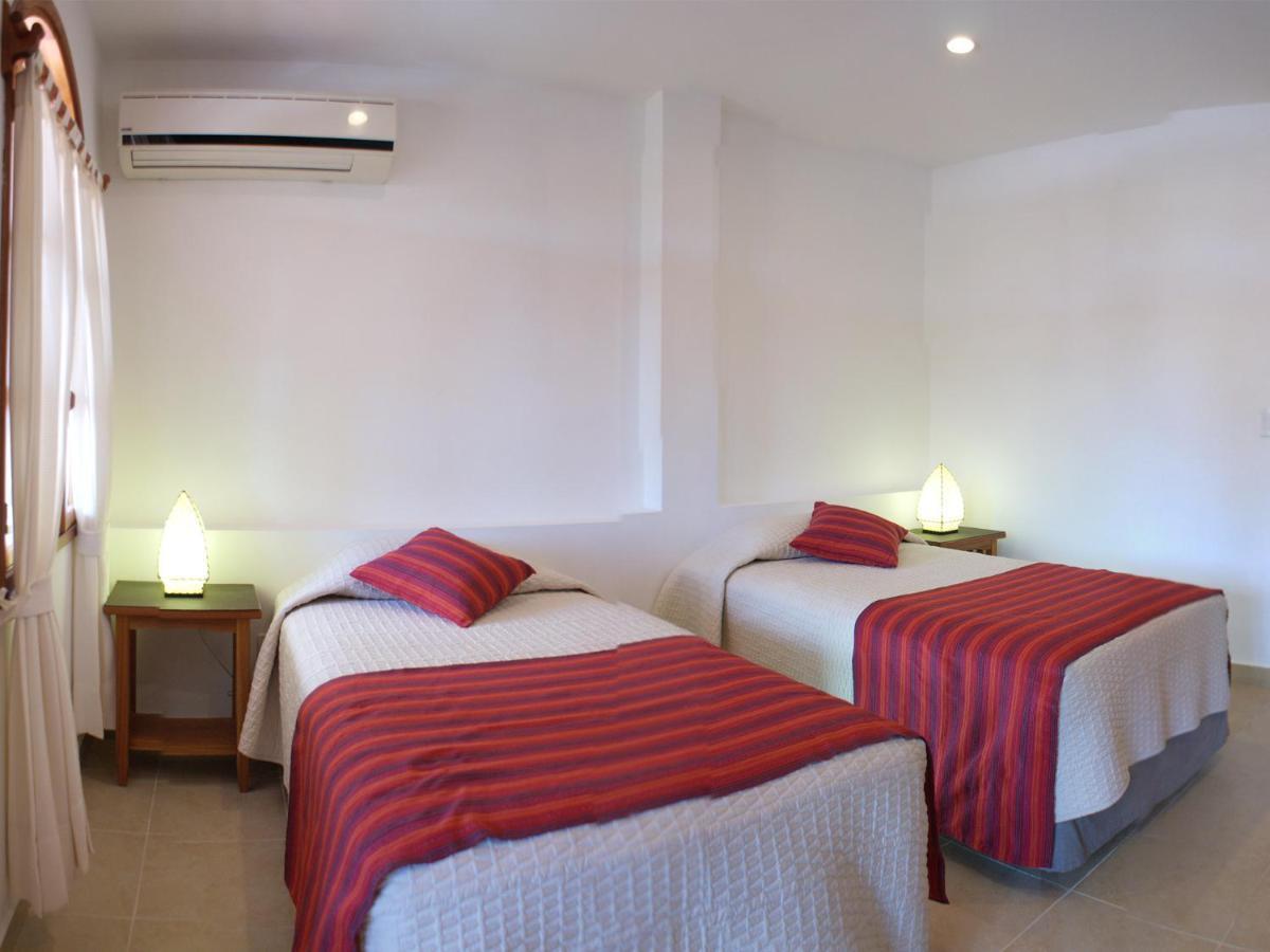 Hotel Galapagos Suites B&B Puerto Ayora  Room photo